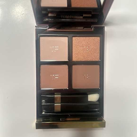 Tom Ford Eye Color Quad Eyeshadow Palette - Picture 1 of 4